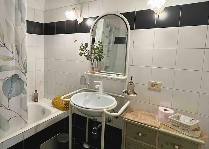 Apartment In Rome-trastevere - Amorhome